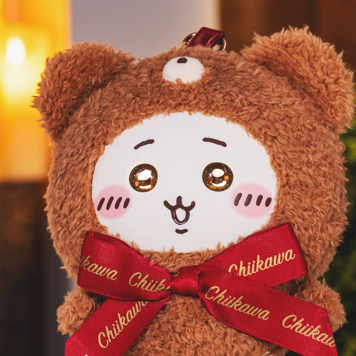 Chiikawa "Kiramekko Teddy Bear" Vinyl Plush Pendant - Image 4